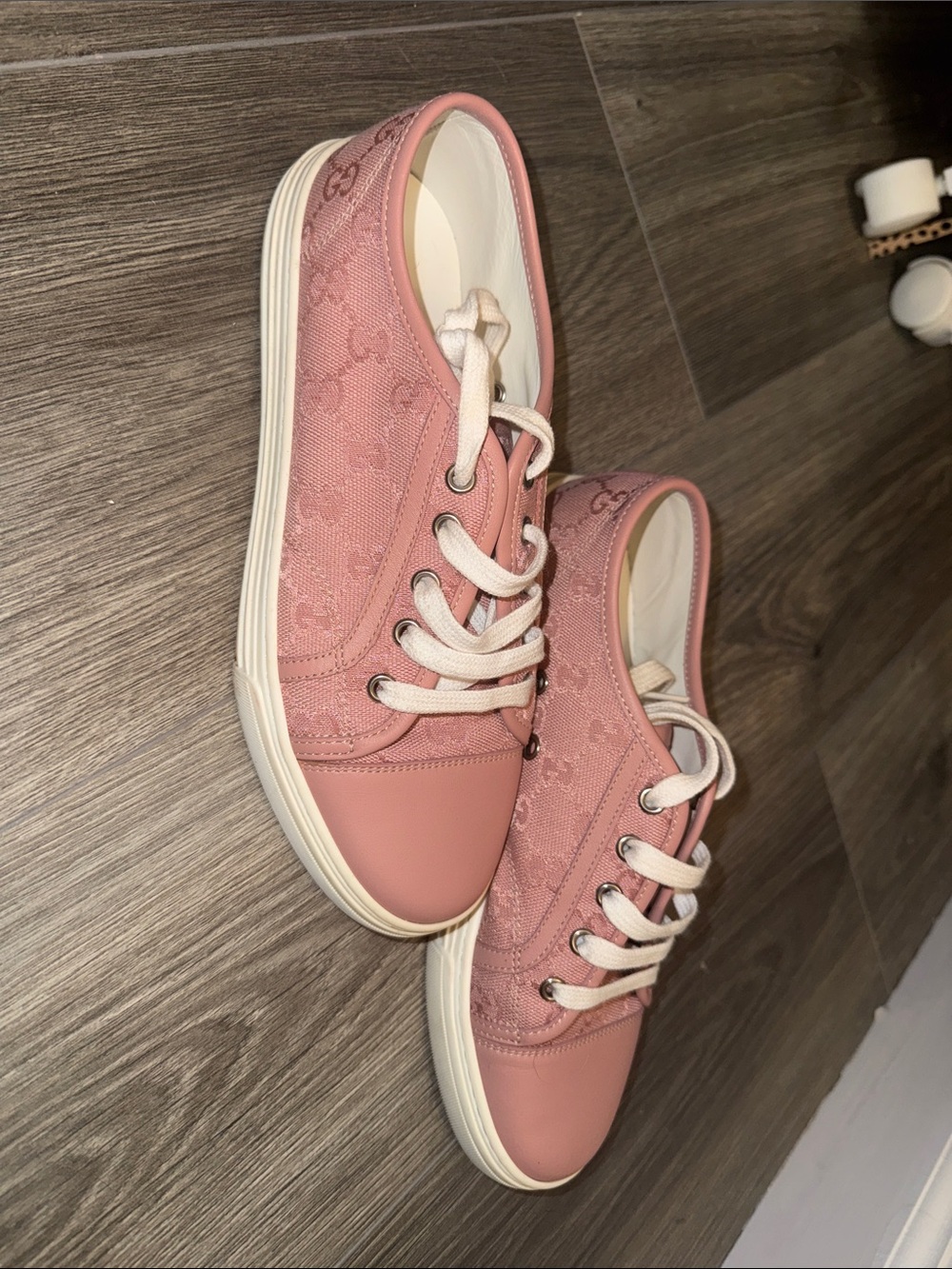 Gucci Pink GG Canvas Low-Top Sneakers with Cream Laces